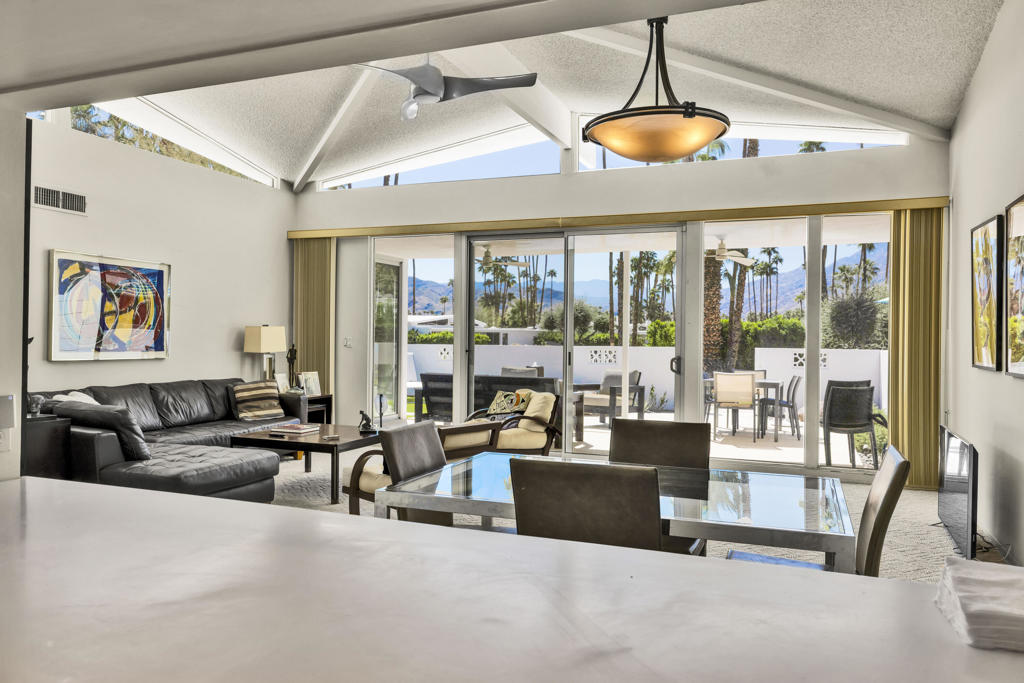 MLS #219135928PS image #4