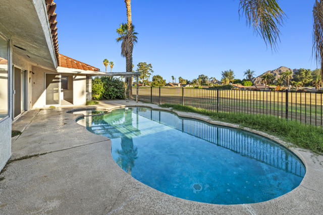 MLS #219135930DA image #22