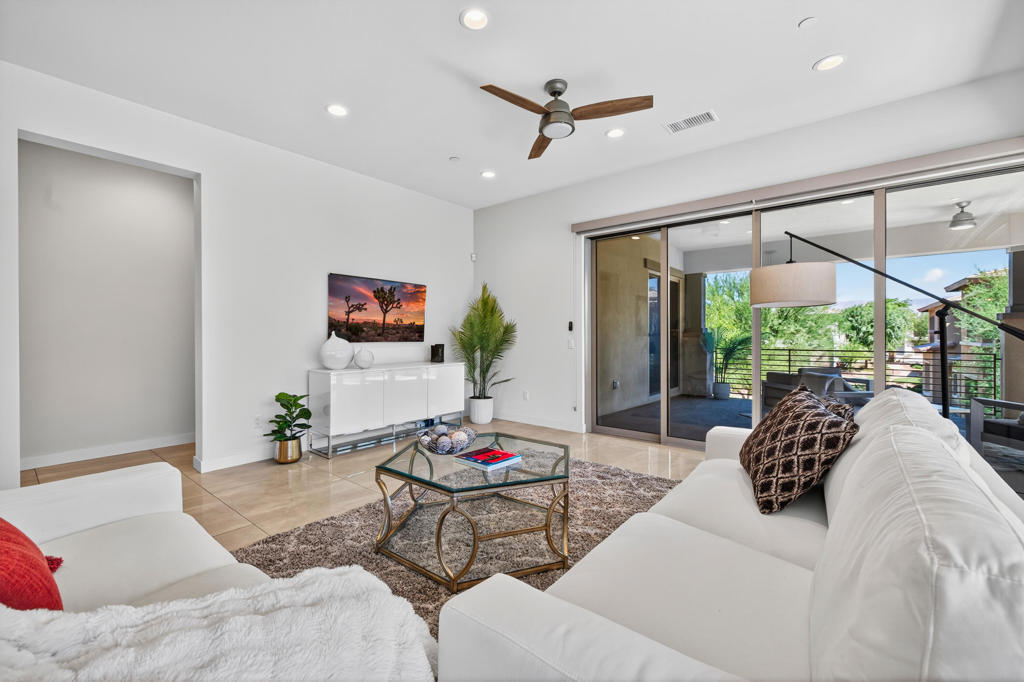 MLS #219135933DA image #7