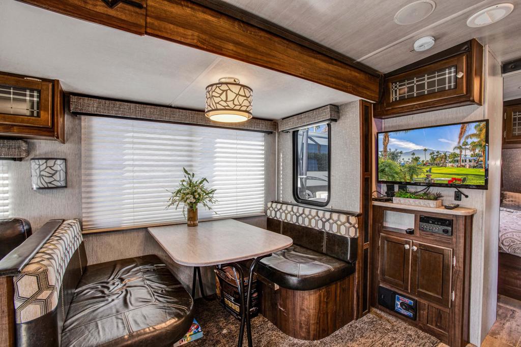 MLS #219135934PS image #17