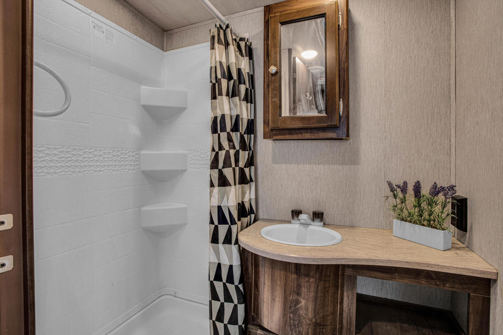 MLS #219135934PS image #18