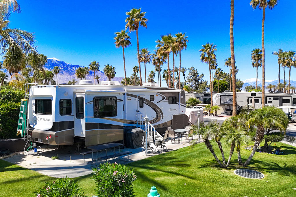 MLS #219135939PS image #3