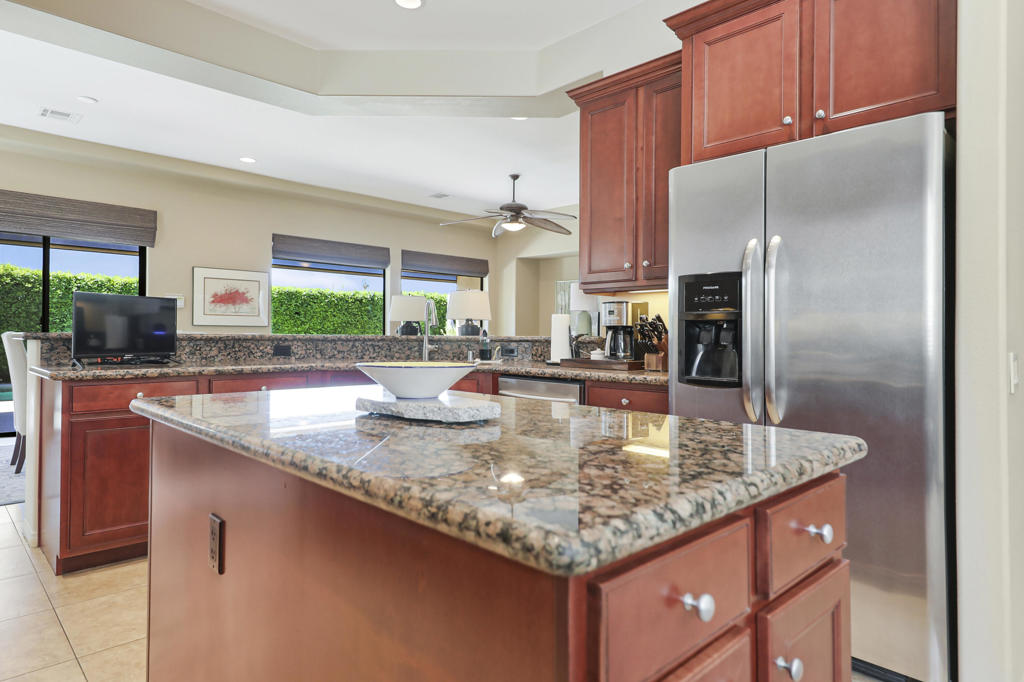 MLS #219135941DA image #17