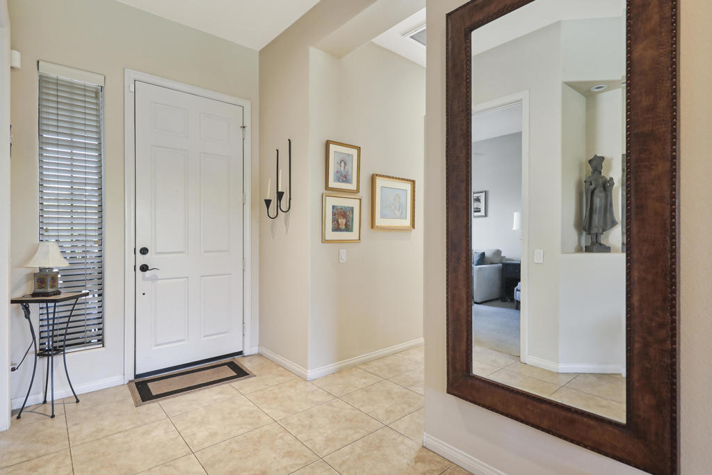 MLS #219135941DA image #4