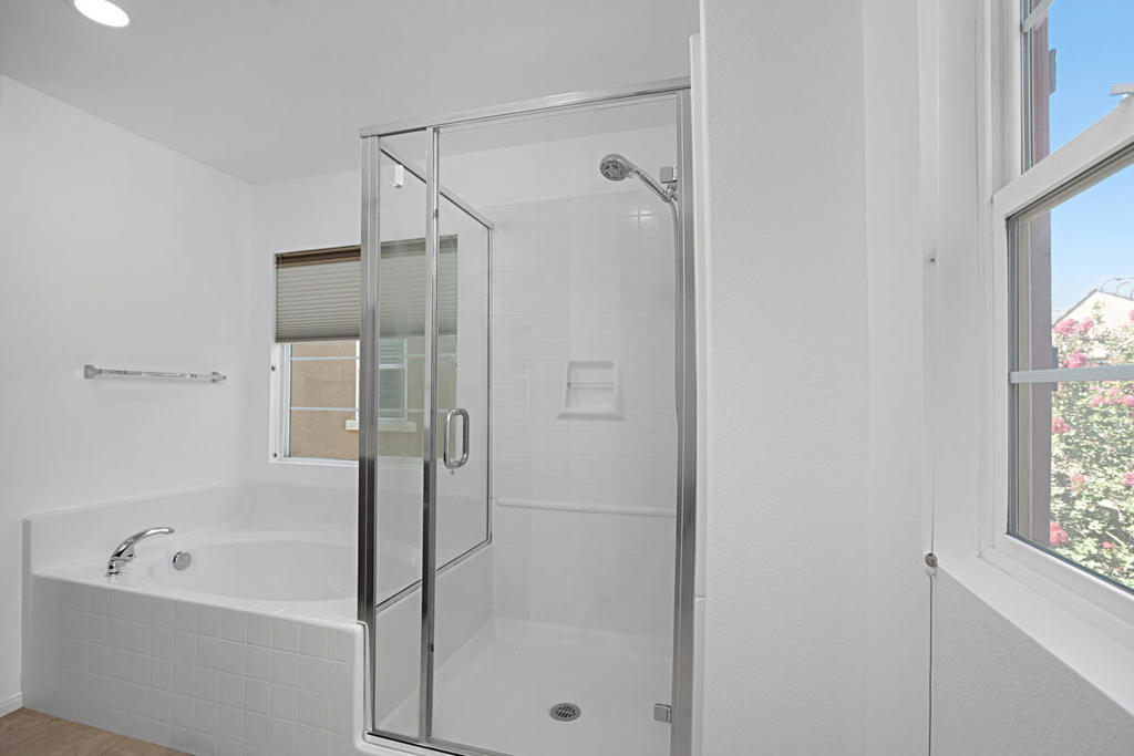 MLS #219135954DA image #10