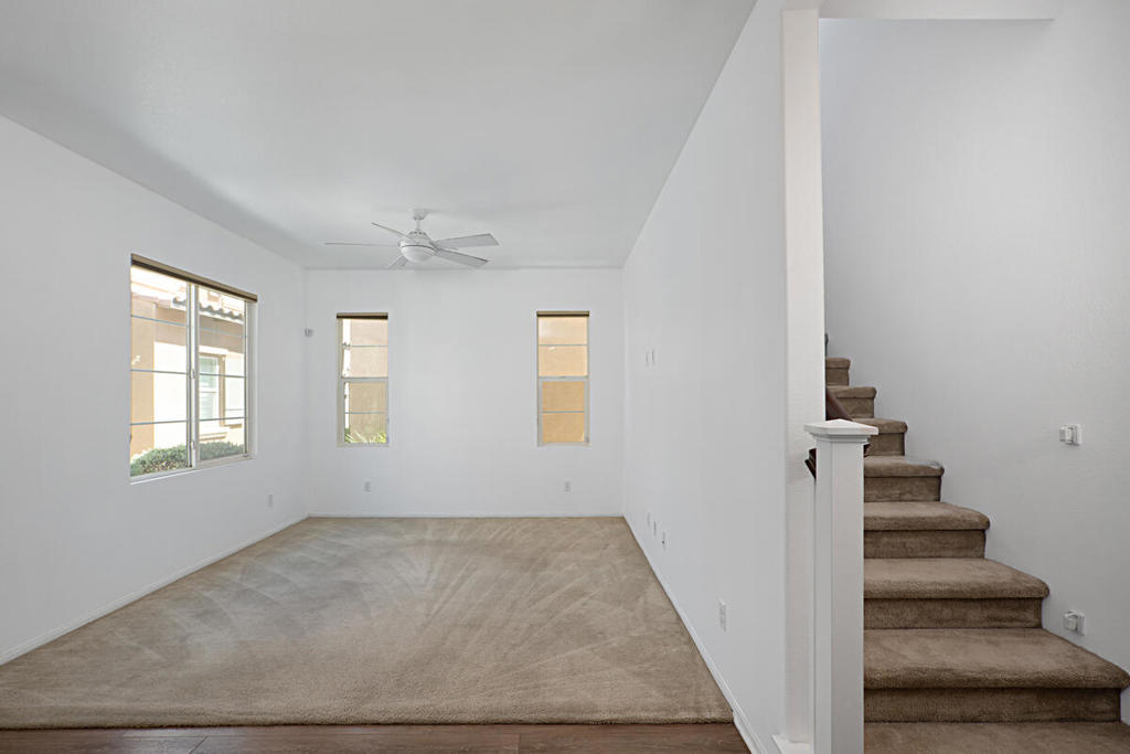 MLS #219135954DA image #2