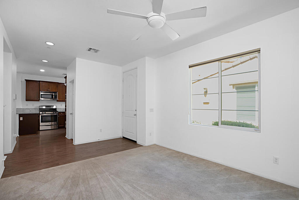 MLS #219135954DA image #4