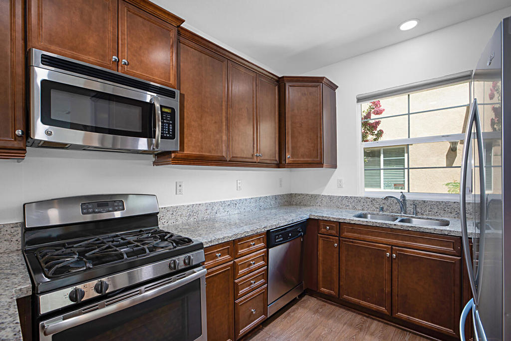 MLS #219135954DA image #5