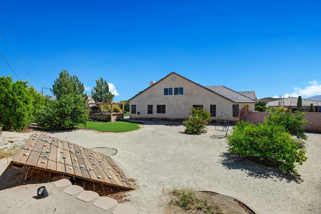 MLS #219135966DA image #4