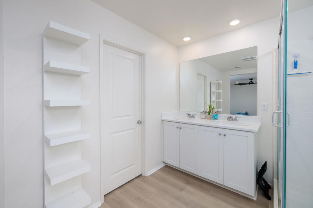 MLS #219135983DA image #11