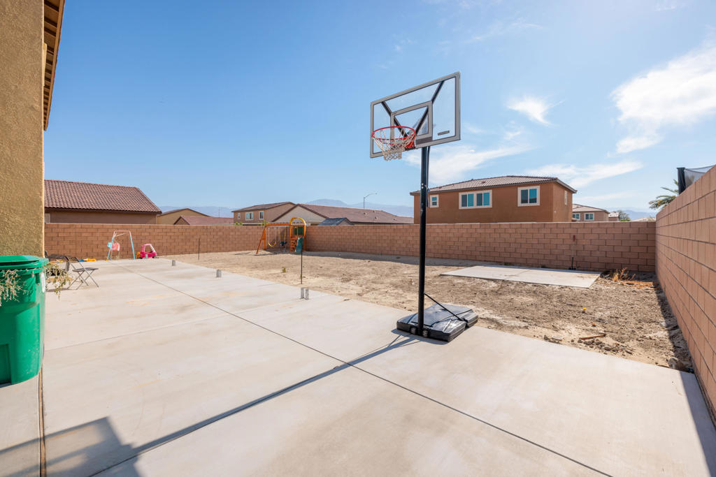 MLS #219135983DA image #23