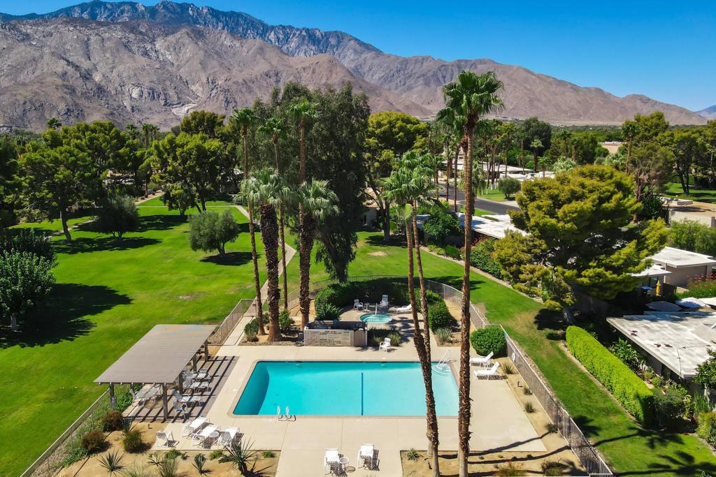 MLS #219135992DA image #2