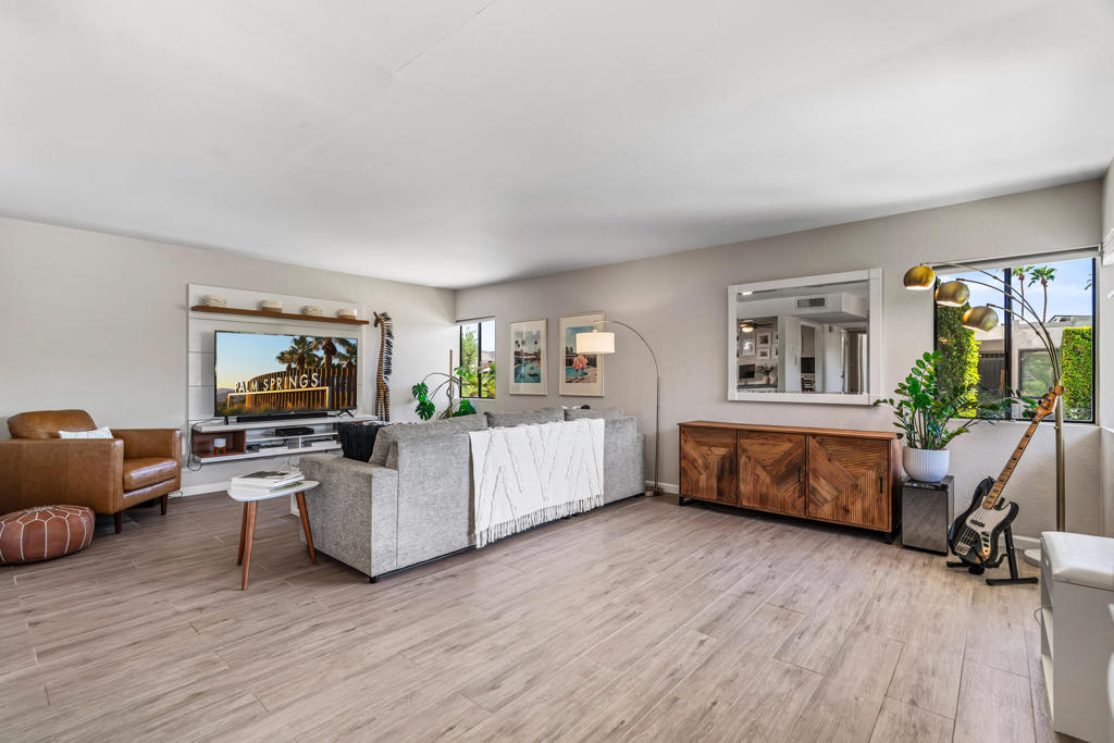 MLS #219135992DA image #21