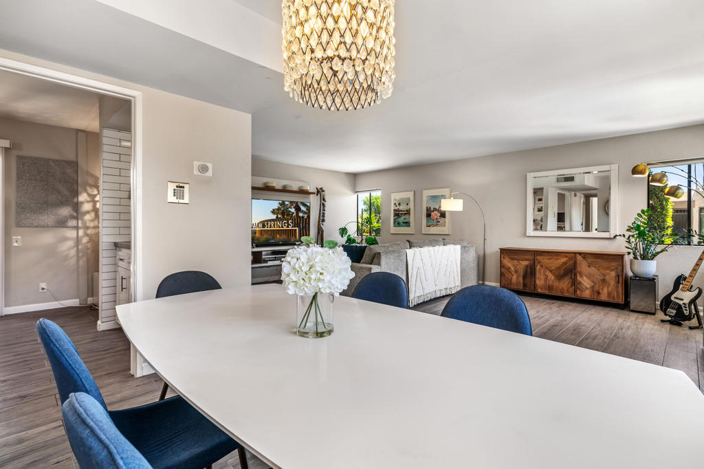 MLS #219135992DA image #3