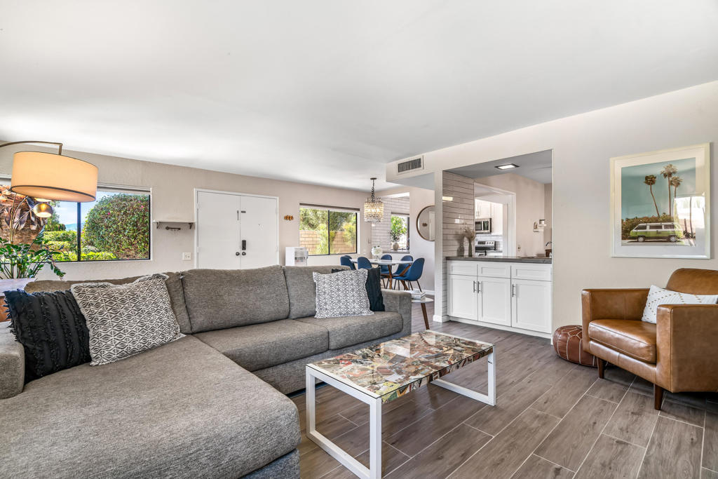 MLS #219135992DA image #4