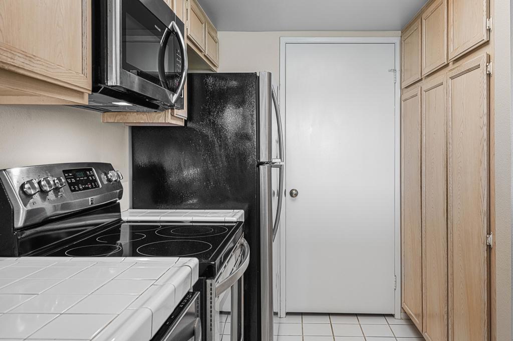 MLS #219136000DA image #15