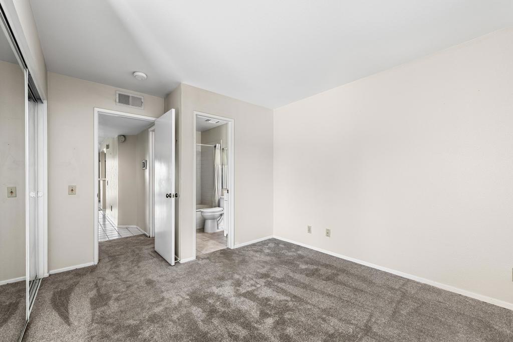 MLS #219136000DA image #17