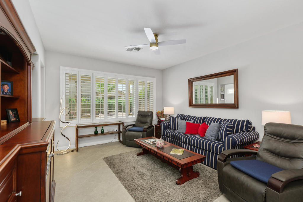 MLS #219136012DA image #1