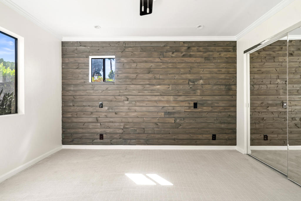 MLS #219136021PS image #10