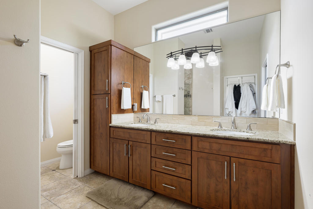 MLS #219136026DA image #38