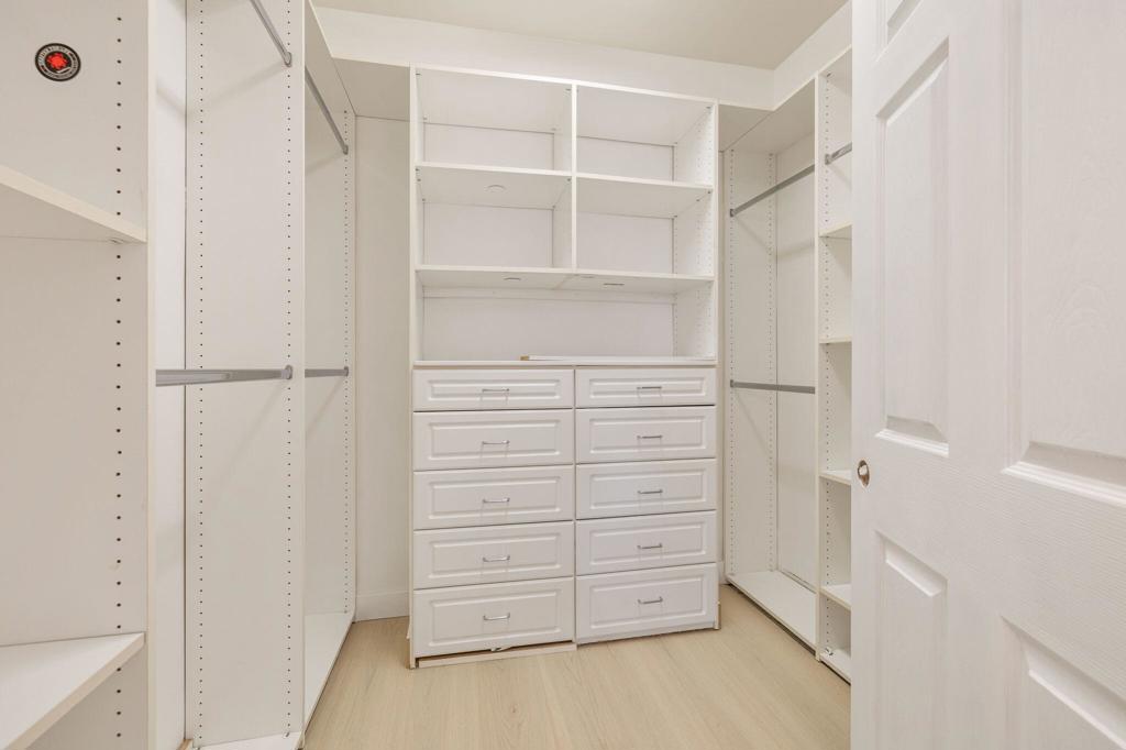 MLS #219136030DA image #15