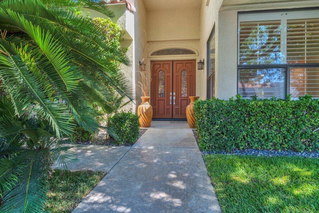 MLS #219136031PS image #2