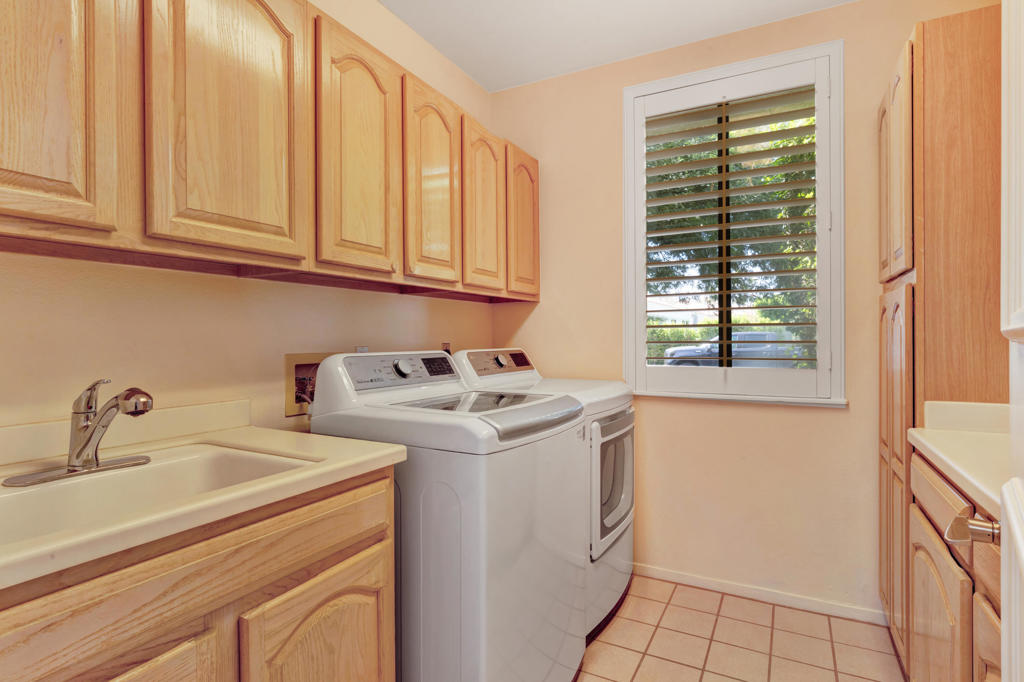 MLS #219136031PS image #23