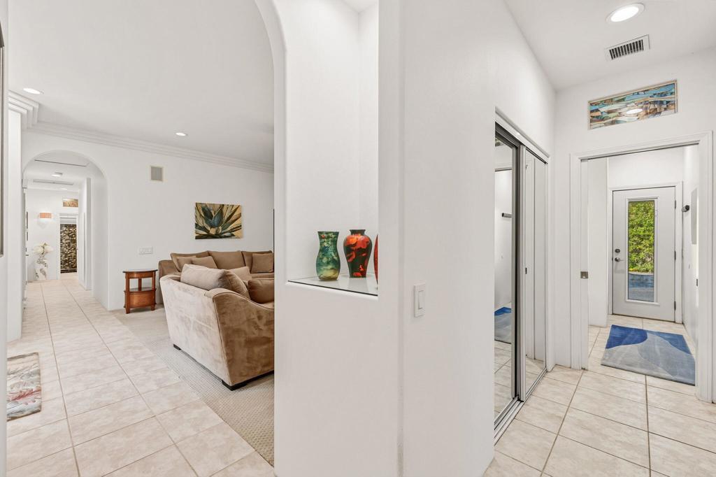 MLS #219136036DA image #15