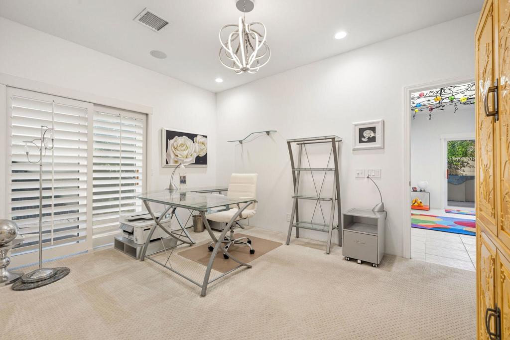 MLS #219136036DA image #21