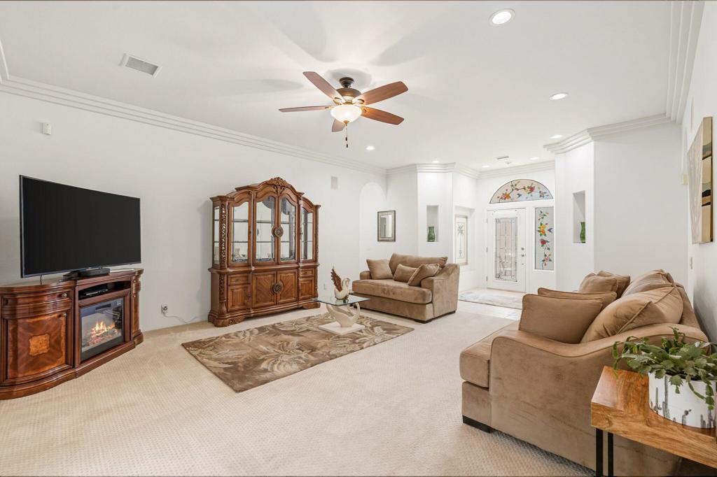 MLS #219136036DA image #6