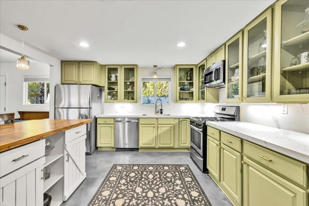 MLS #219136040DA image #8