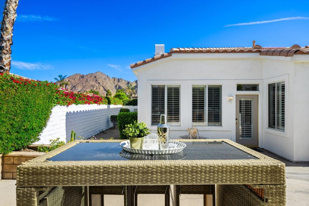 MLS #219136050DA image #2