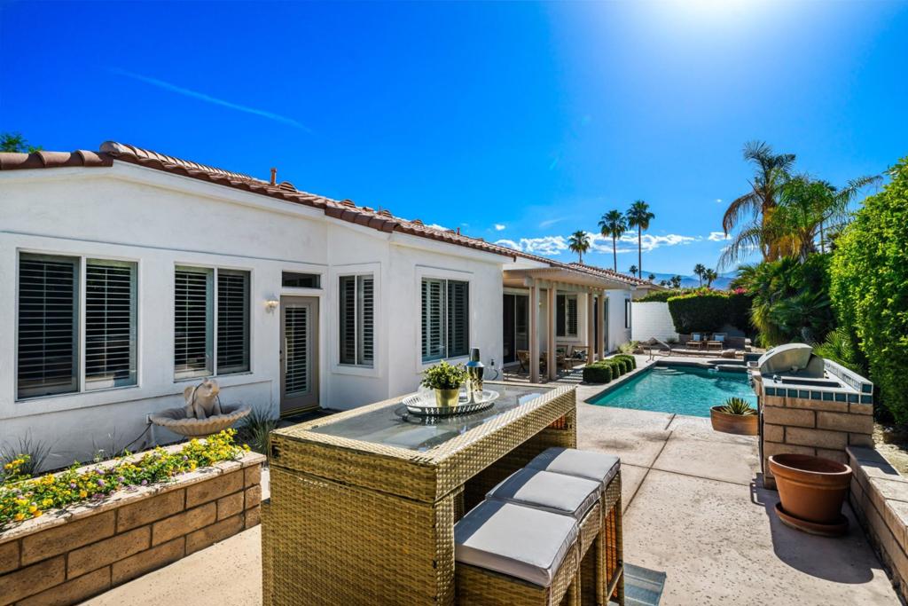 MLS #219136050DA image #4