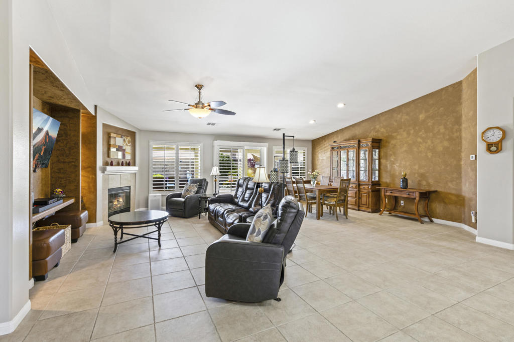 MLS #219136053DA image #3