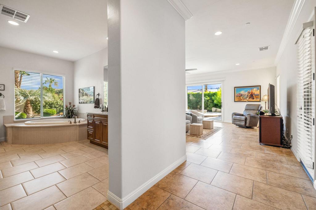 MLS #219136055DA image #19