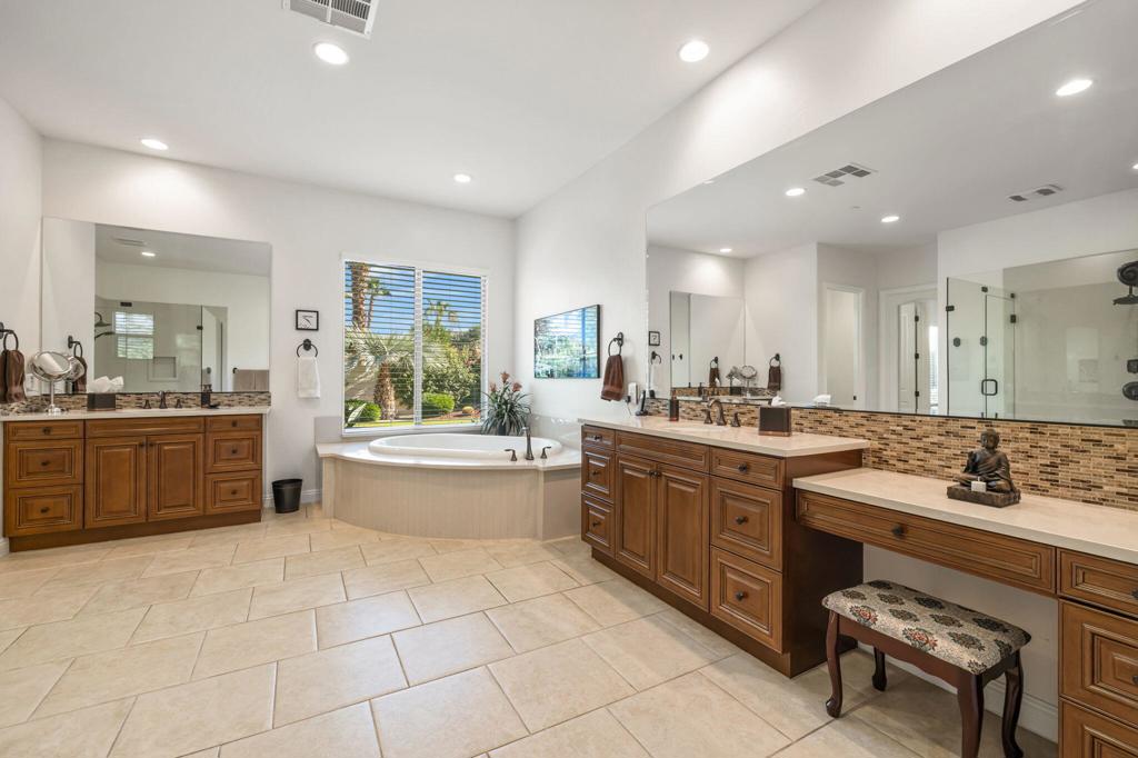 MLS #219136055DA image #21