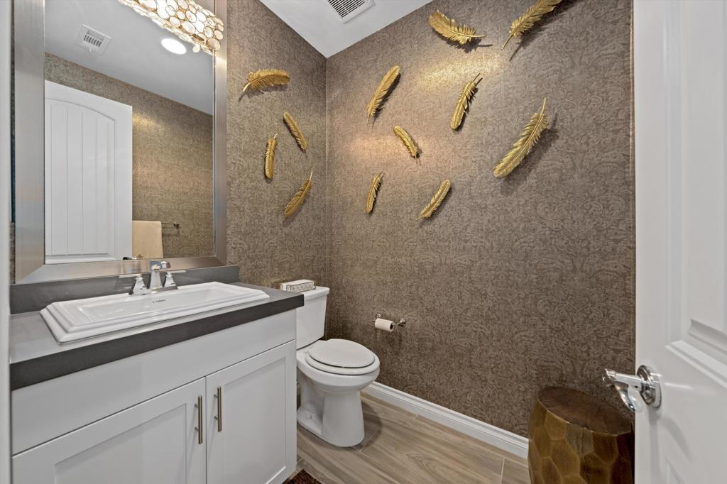 MLS #219136056DA image #24