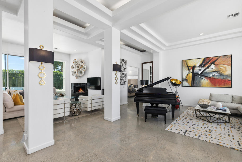 MLS #219136066DA image #11