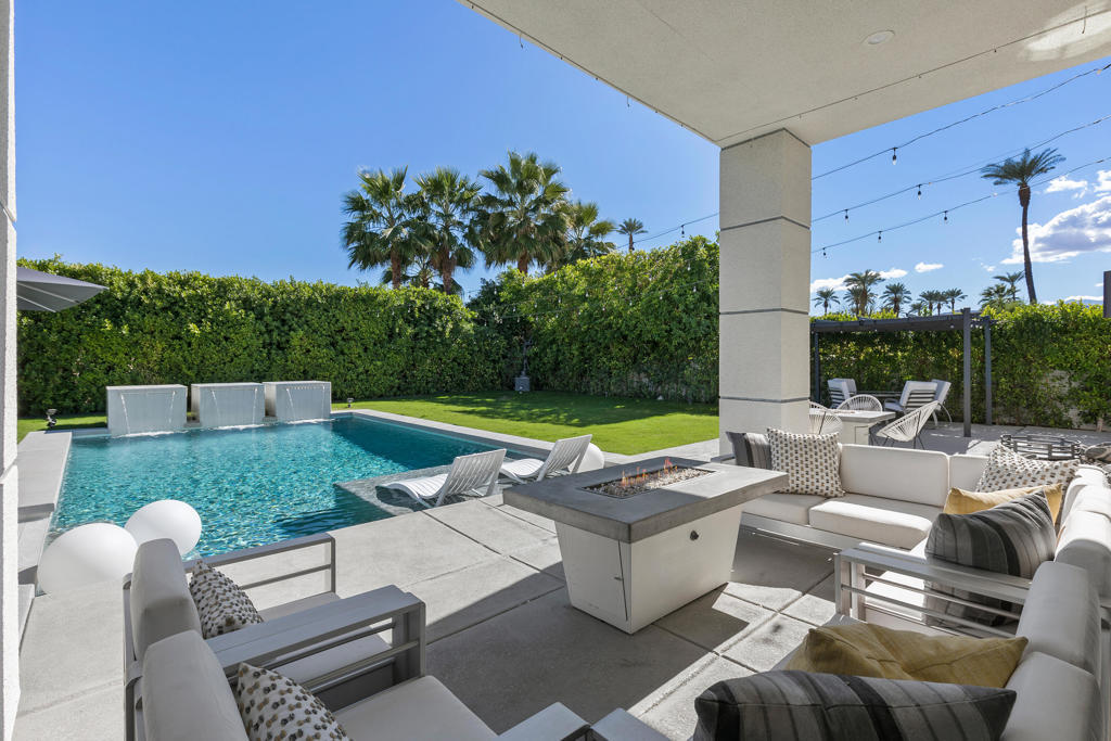 MLS #219136066DA image #3