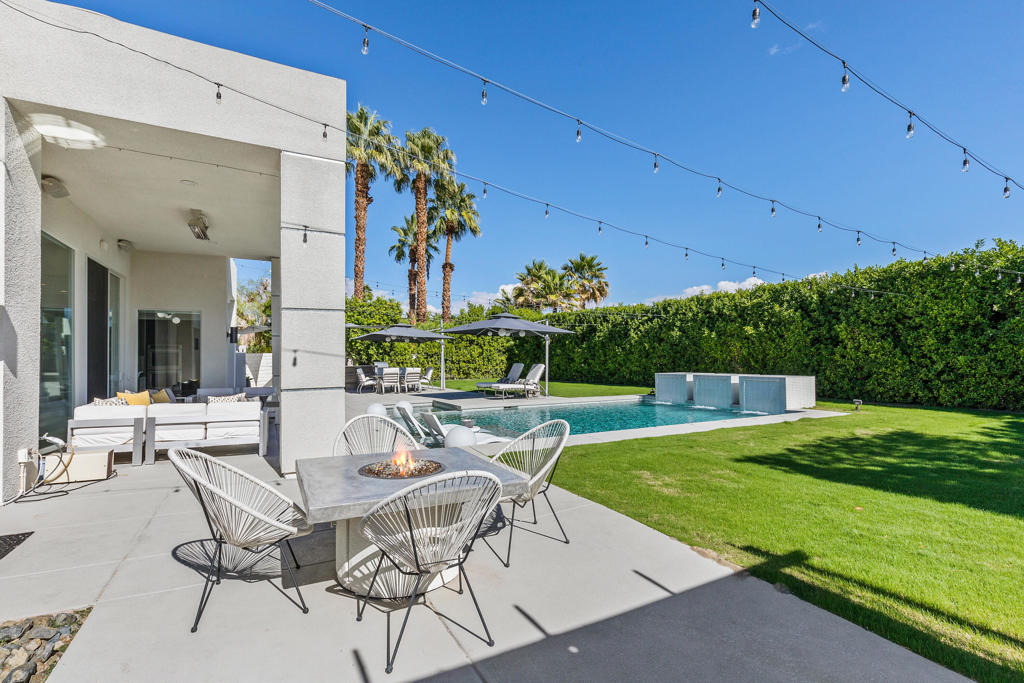 MLS #219136066DA image #5