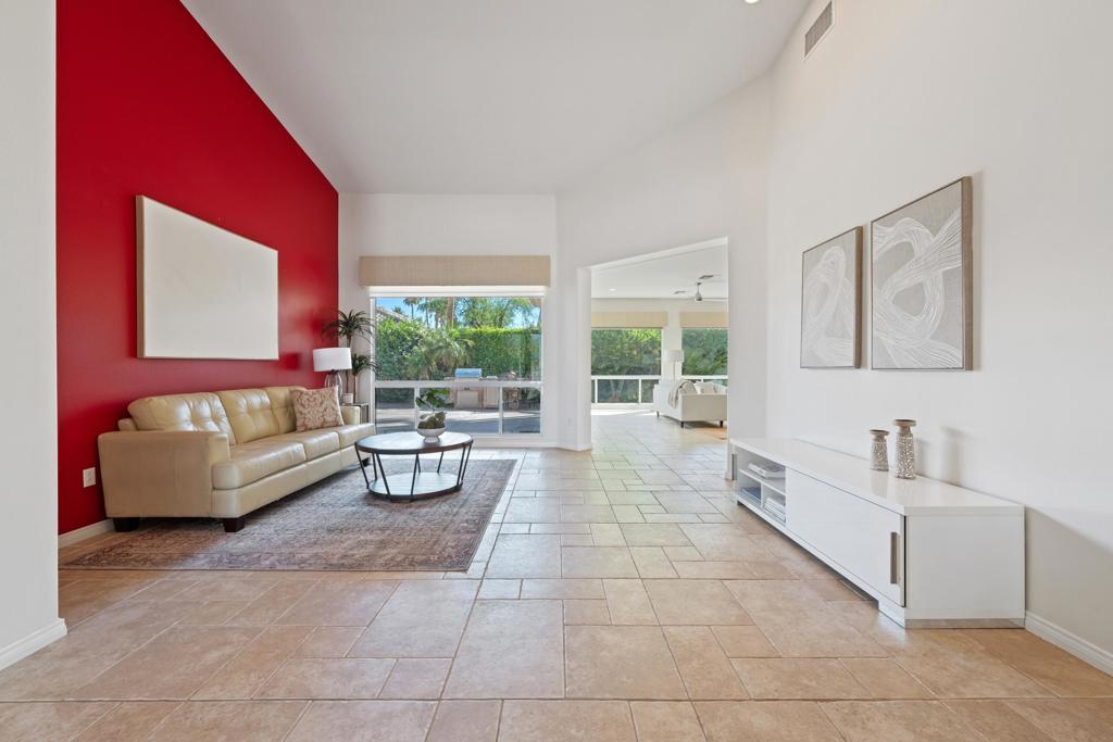 MLS #219136069DA image #7