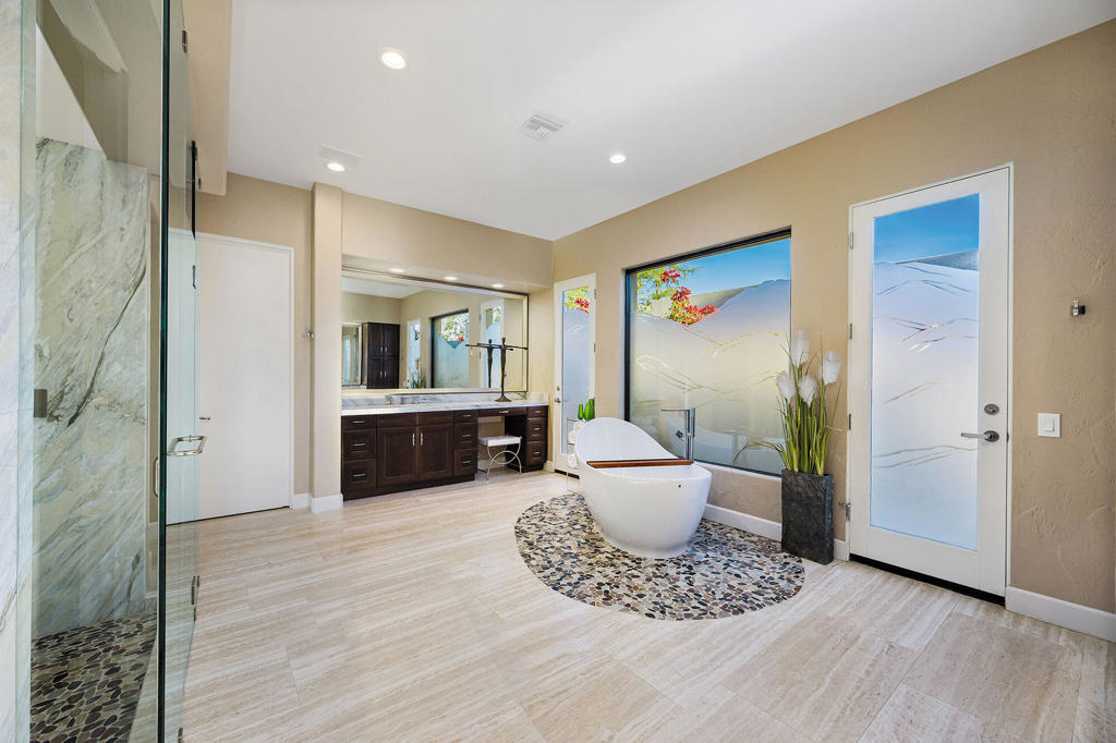 MLS #219136101DA image #15