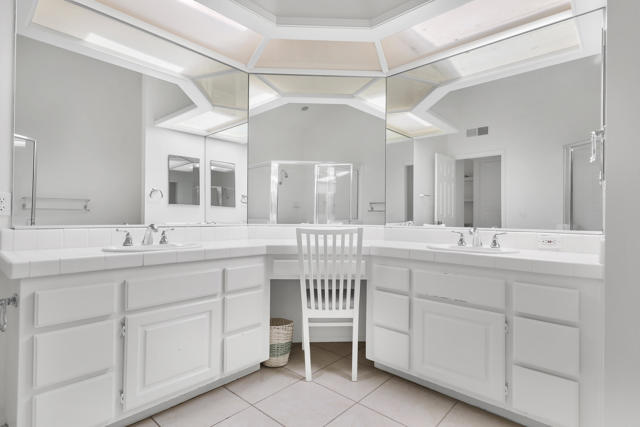 MLS #219136111DA image #13