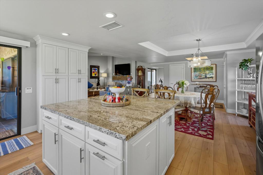 MLS #219136115DA image #3