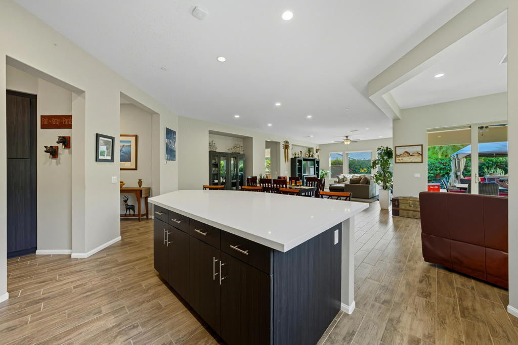 MLS #219136116DA image #8