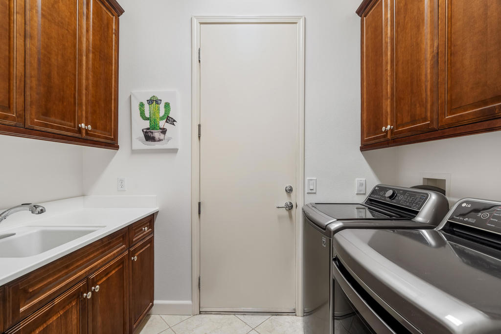 MLS #219136121DA image #31