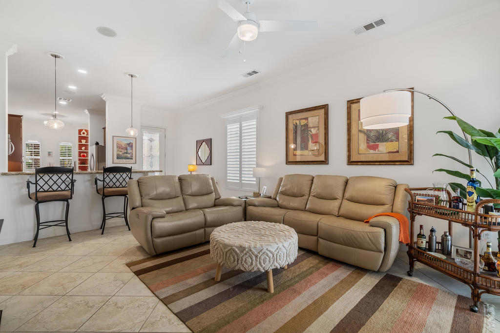 MLS #219136121DA image #6