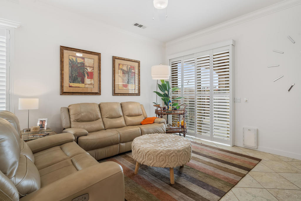 MLS #219136121DA image #9