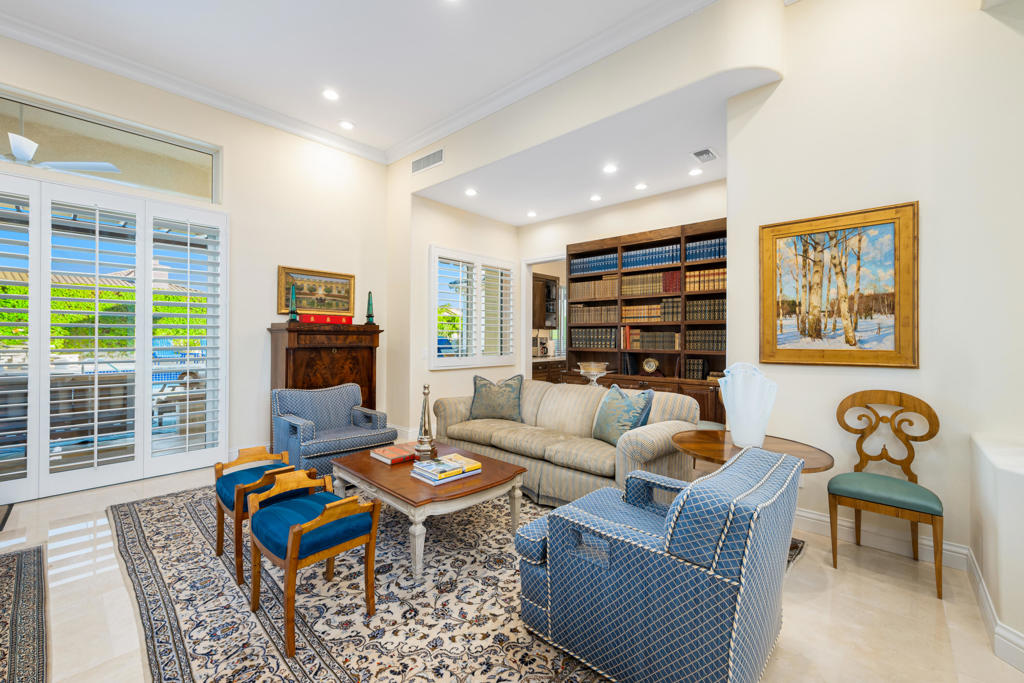 MLS #219136125DA image #9