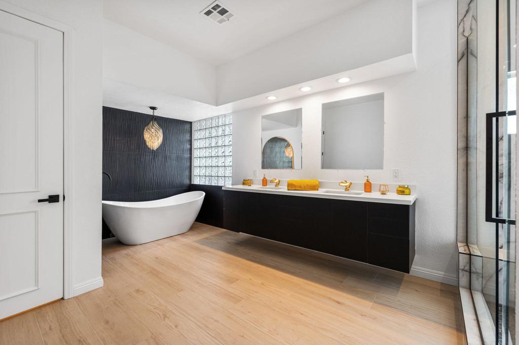 MLS #219136126DA image #24